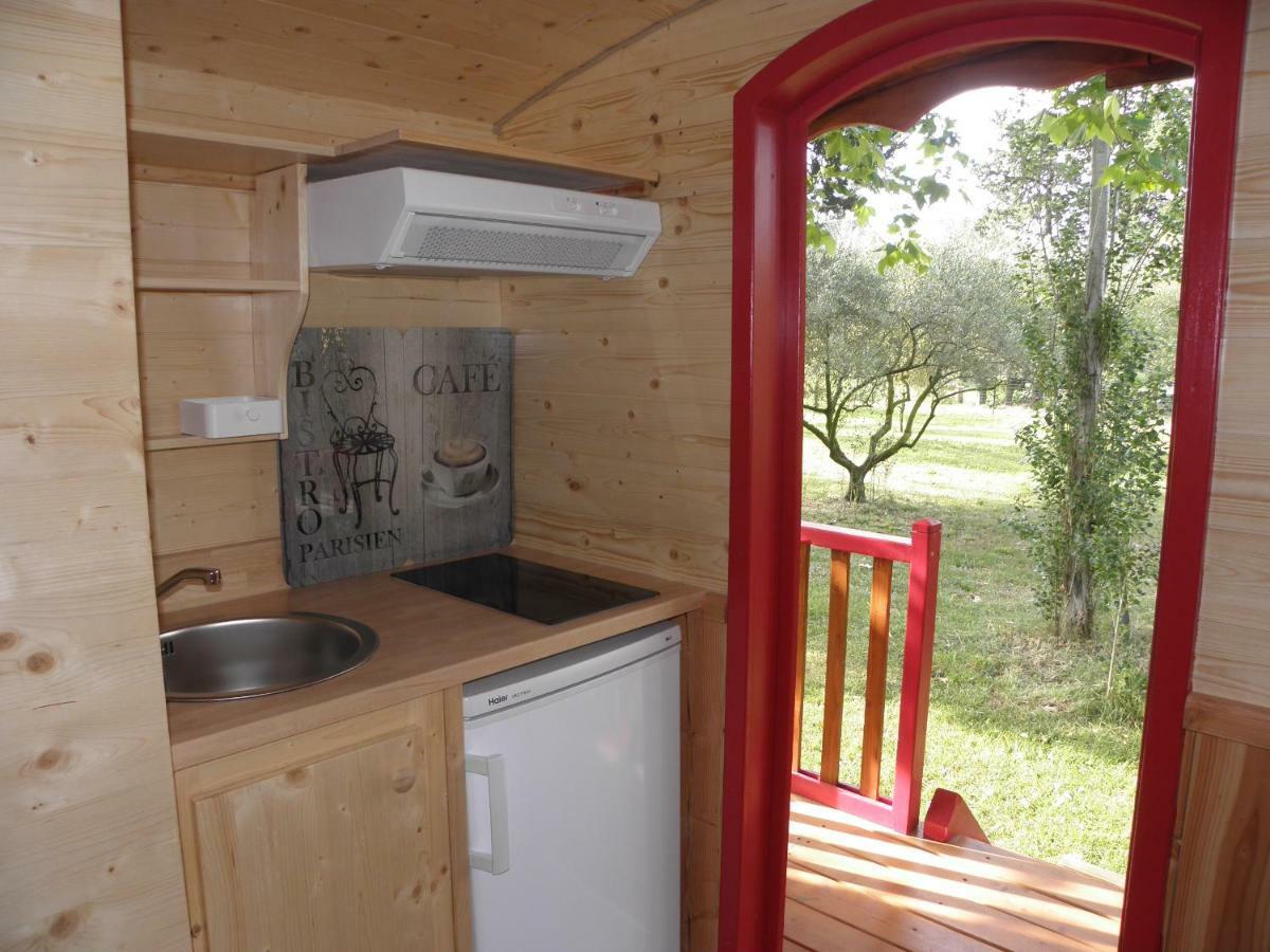Provence Roulottes Campingplatz Barbentane